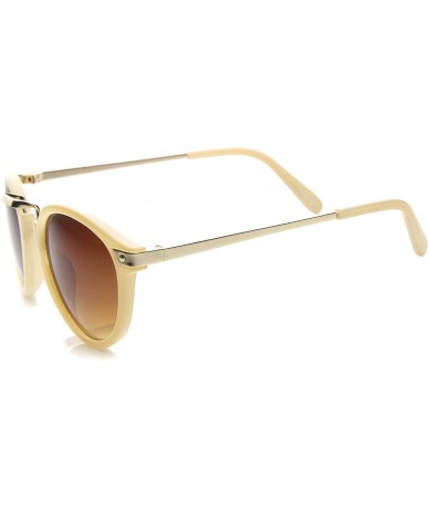 Round Retro Horn Rimmed Metal Nose Bridge P3 Round Sunglasses 50mm - Shiny Creme-gold / Amber - C312NSOE3T6 $19.62