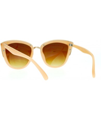 Round Runway Fashion Metal Bridge Trim Oversized Cat Eye Sunglasses - Peach Gold - CL11ARF02F7 $22.27