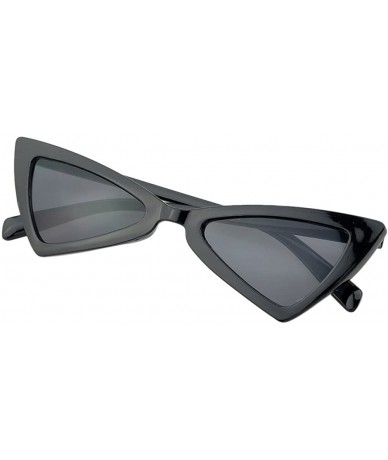 Cat Eye Multicolors Exaggerated Triangle Cat Eye Plastic Fancy Lady Sunglasses with Sunglasses Case - Black Gray - CZ18D0DRUZ...